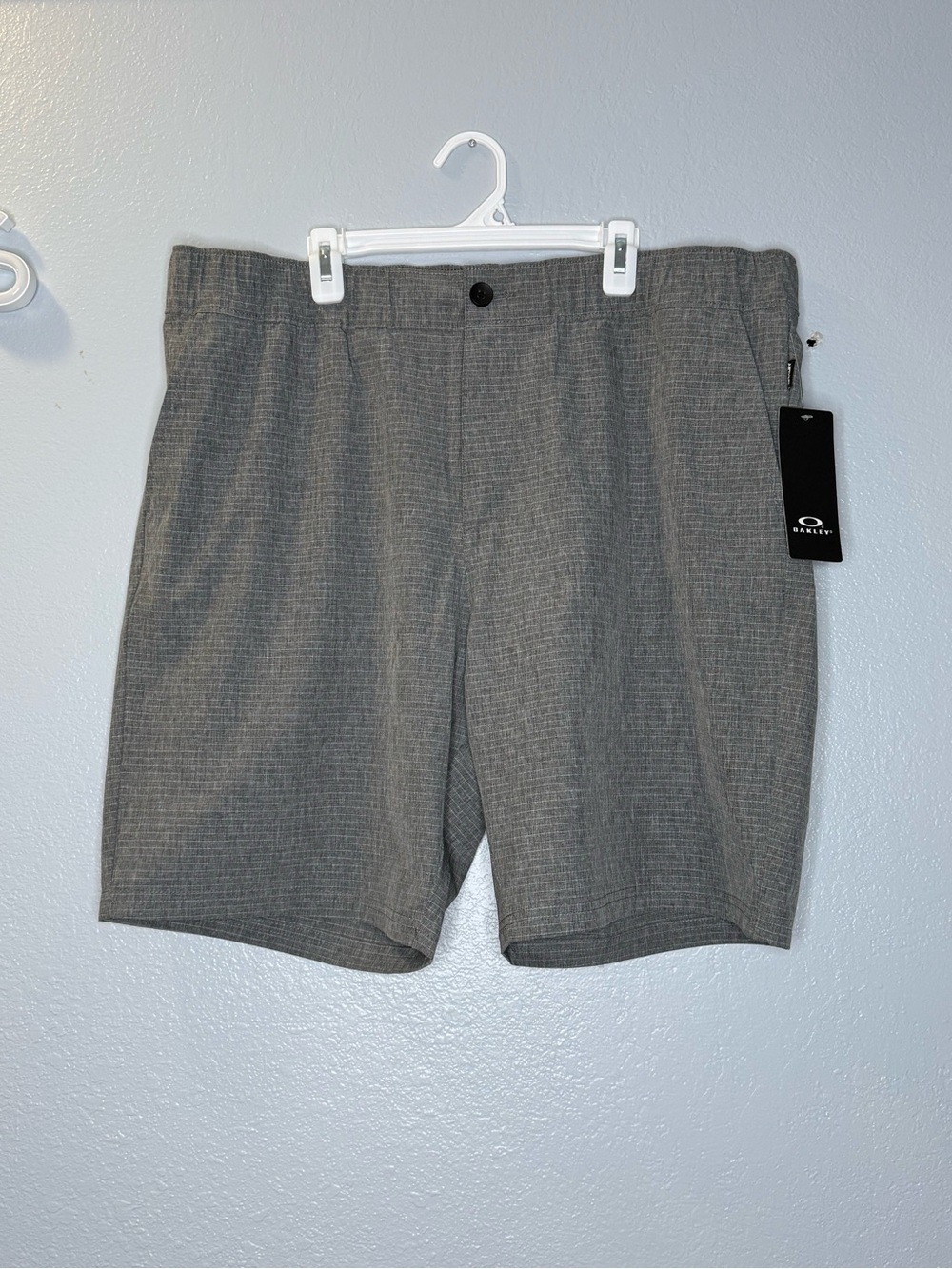 Oakley Men’s Gray Performance Shorts